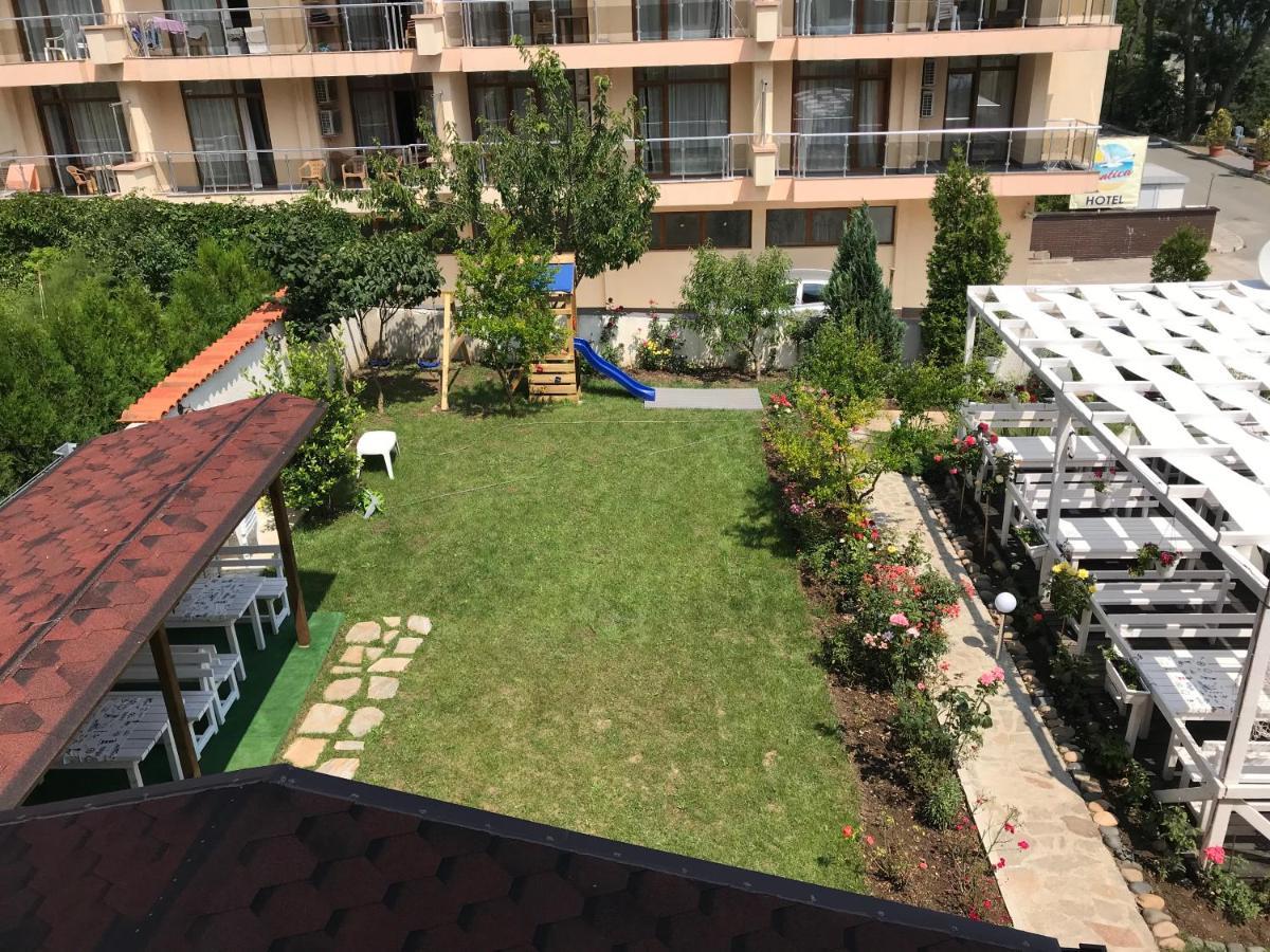 Family Hotel Akra Chernomorets Buitenkant foto