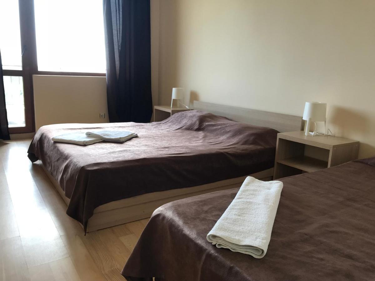 Family Hotel Akra Chernomorets Buitenkant foto